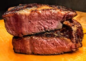 langlebiger gasgrill - ein Steak für viele ein Muss beim Grillen